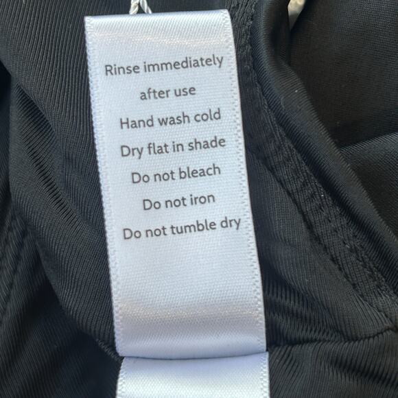 Andie‎ The Asbury One Piece Large Black Halter Style Backless Swim NWT - Picture 11 of 12